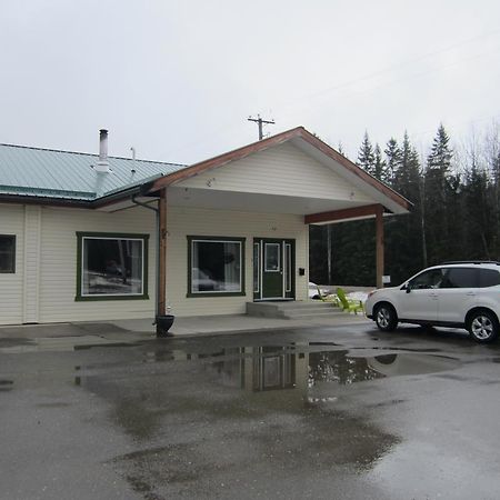 Bell Mountain Motel Mcbride ภายนอก รูปภาพ