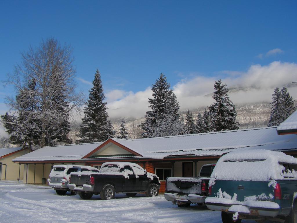 Bell Mountain Motel Mcbride ภายนอก รูปภาพ