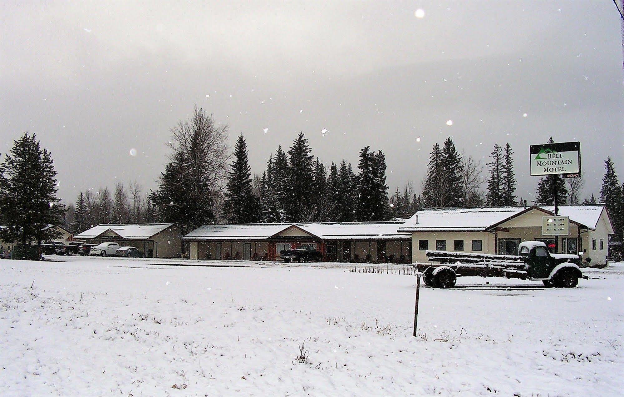 Bell Mountain Motel Mcbride ภายนอก รูปภาพ